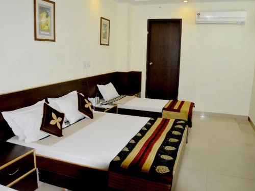 Hotel Ananta Inn image 29