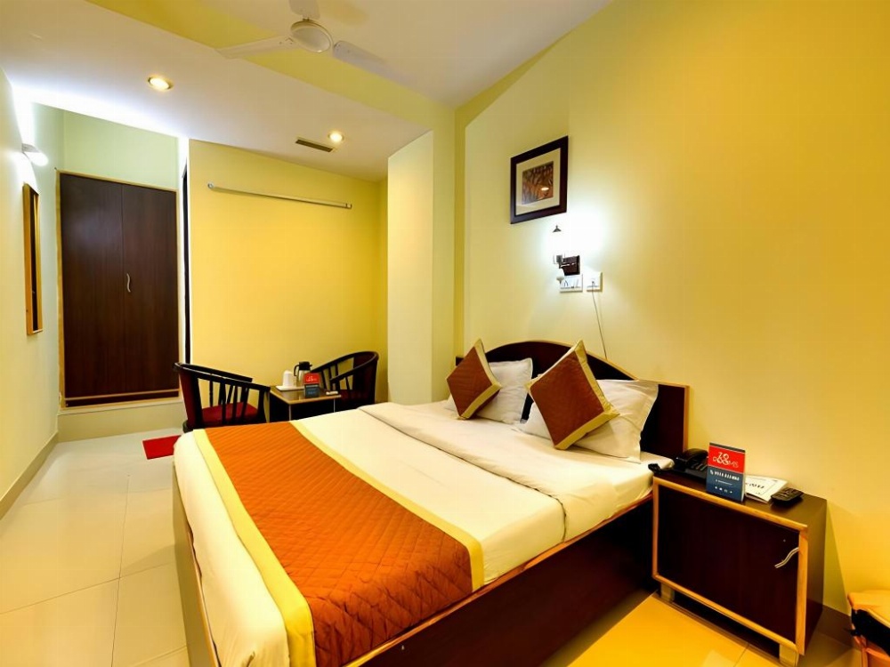 Hotel Ananta Inn Main image