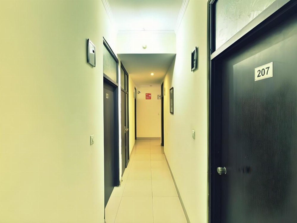 Hotel Ananta Inn